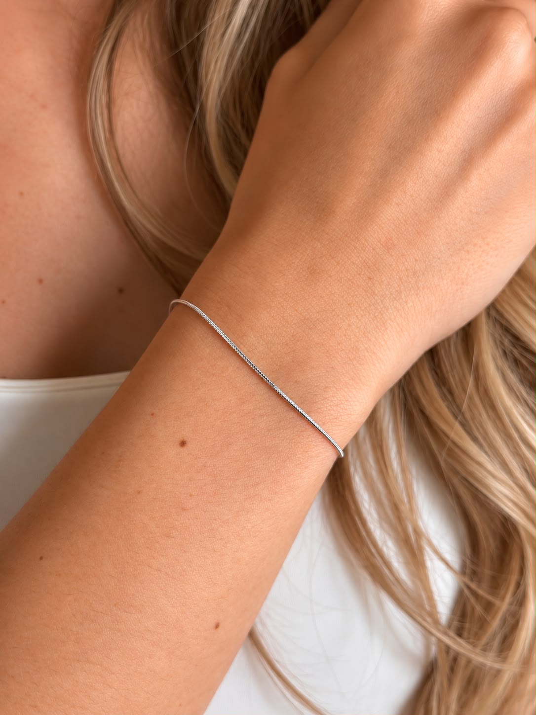 Pulseira Fio Delicate Steel