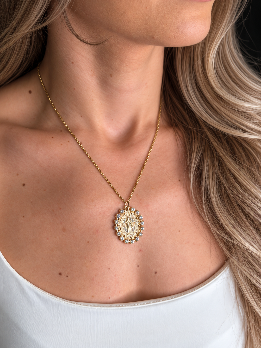 Colar Mandala São Bento Cristal