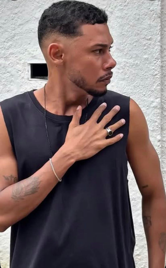 Kit Elias Clemente