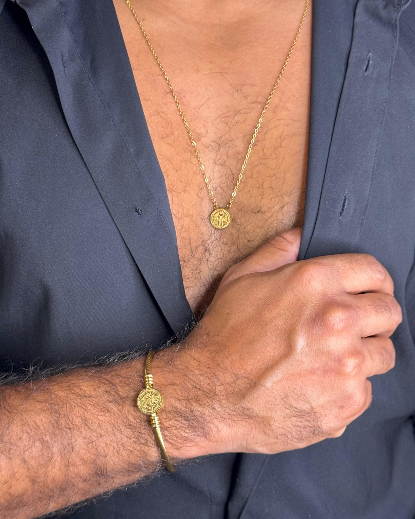 Kit São Bento - Bracelete + Escapulário